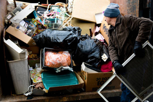 Best Garage Cleanout  in Walnut Hill, TN